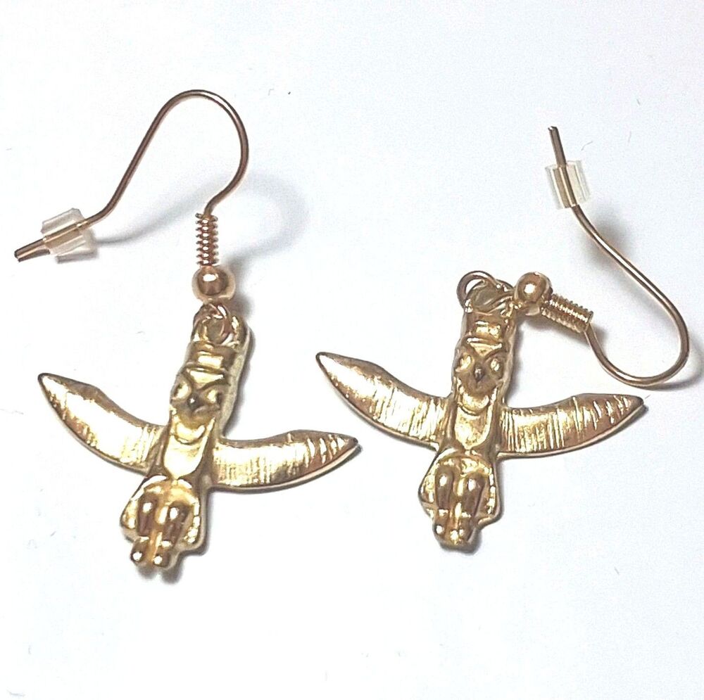 vintage gold tone totem pole eagle thunderbird native american dangle earrings